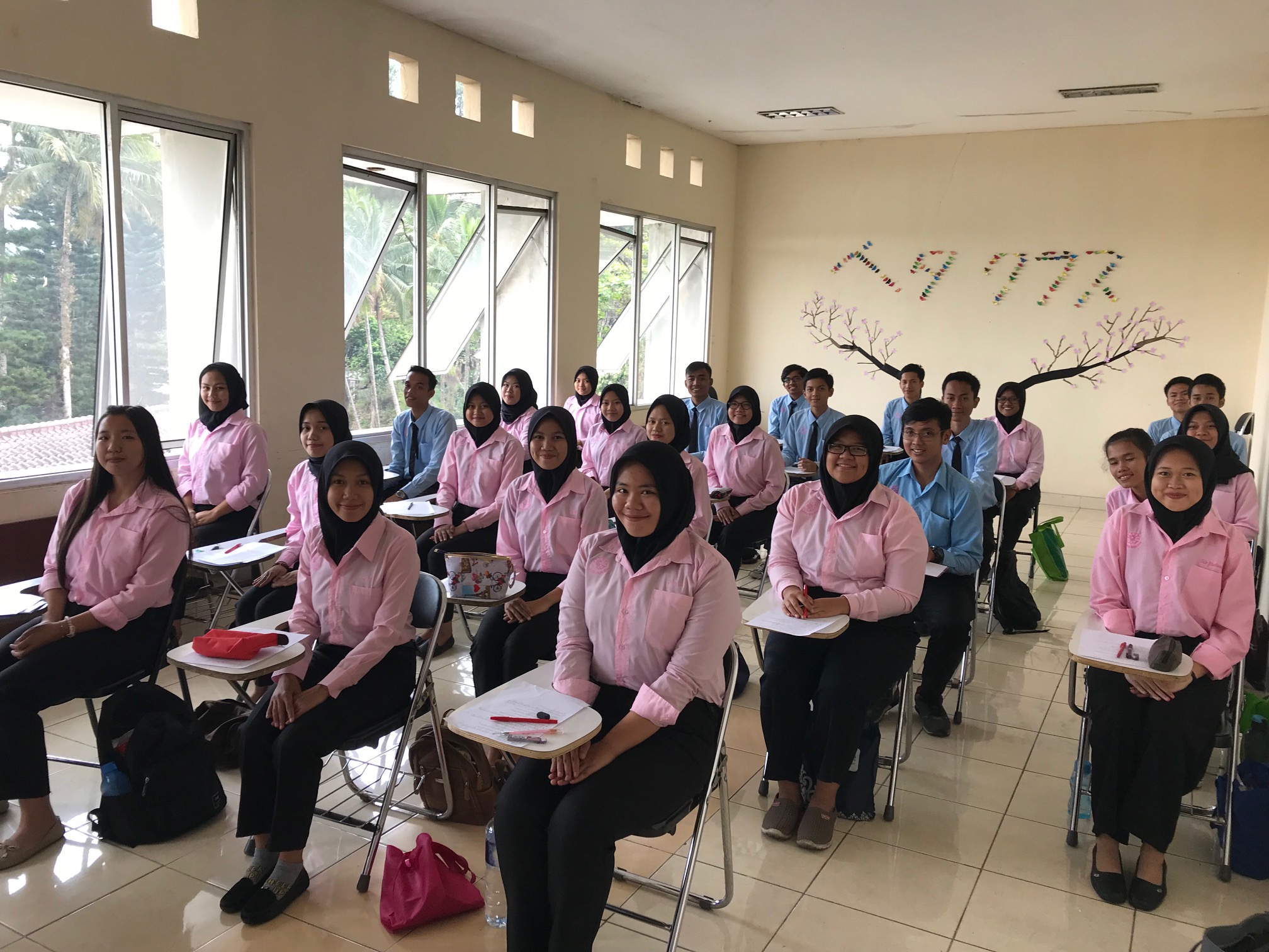 インドネシア日本語学校の視察